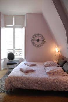 Maunoury Citybreak 4*