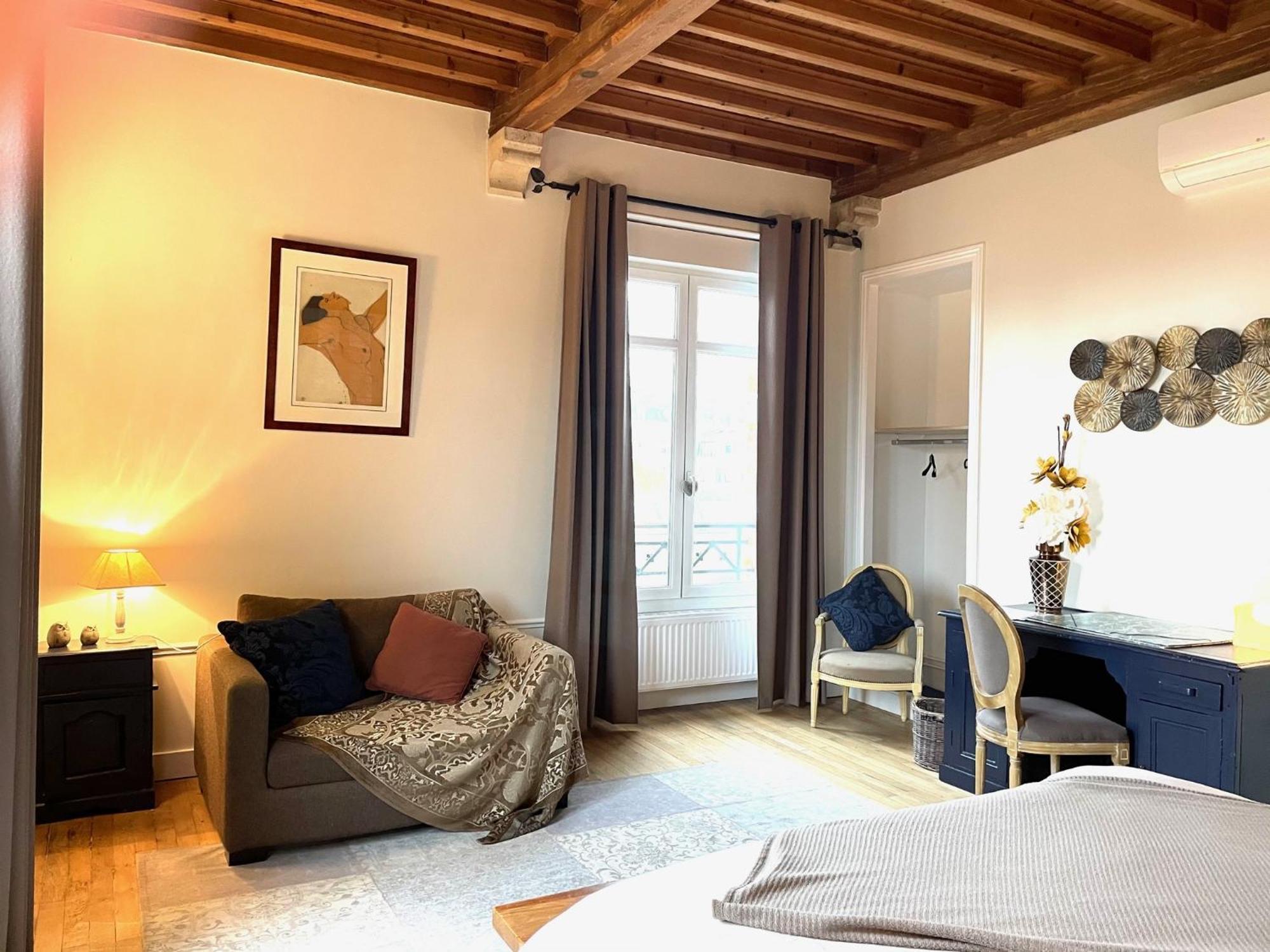 Maunoury Citybreak 4*